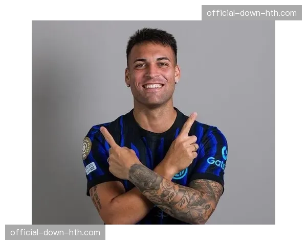 更衣室领袖:镜头下的国际米兰队长劳塔罗如何激励队友。 更衣室领袖:镜头下的国际米兰队长劳塔罗如何激励队友。